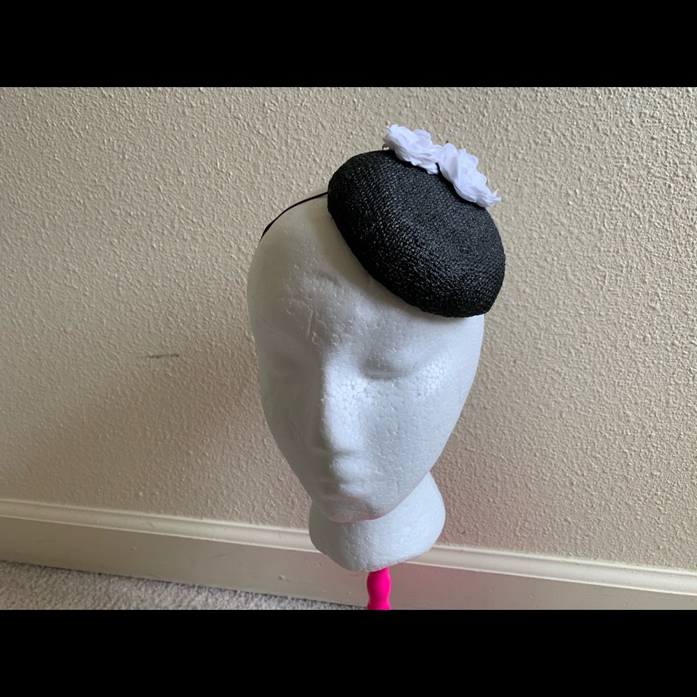 Fascinator hat !!!